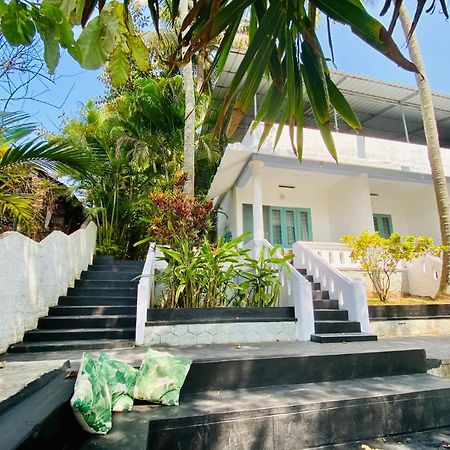 Petit Ana Beach Retreat Varkala Exterior photo
